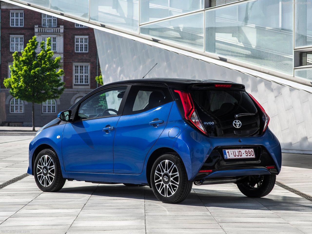 TOYOTA AYGO